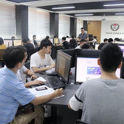广西交职院计算机网络技术示范特色专业及实训基地建设项目圆满通过验收