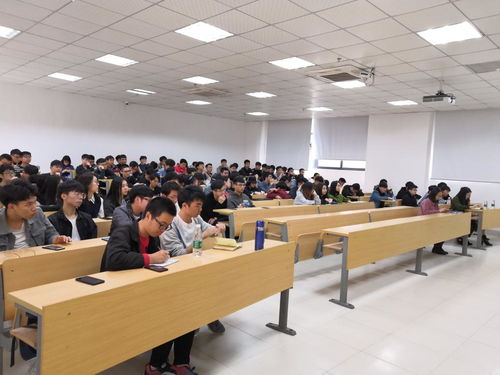 中软学院助力职业发展 计算机技术与软件技术资格考试培训讲座圆满举行